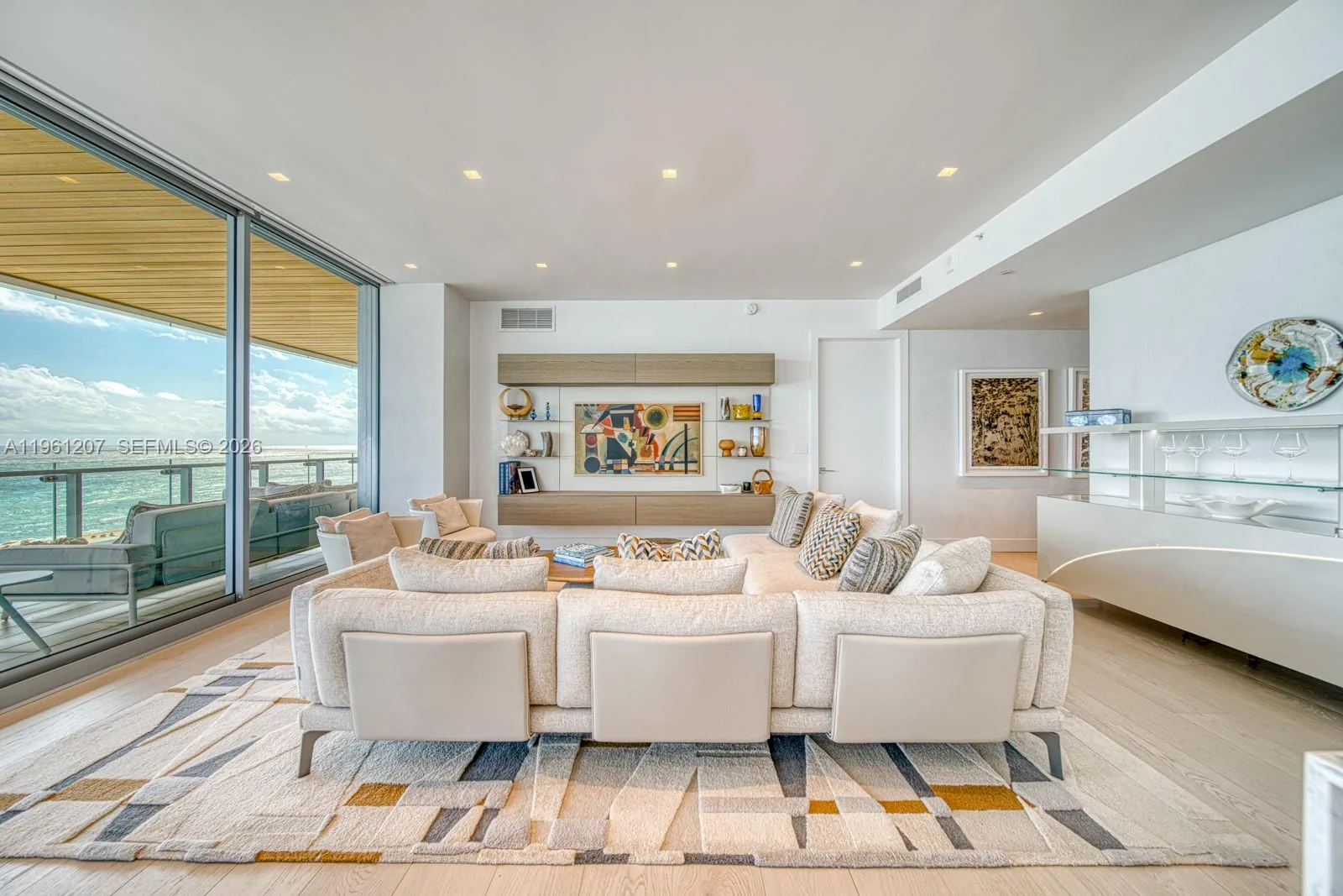 5775 Collins Ave # 703, Miami Beach, FL 33140 photo 10