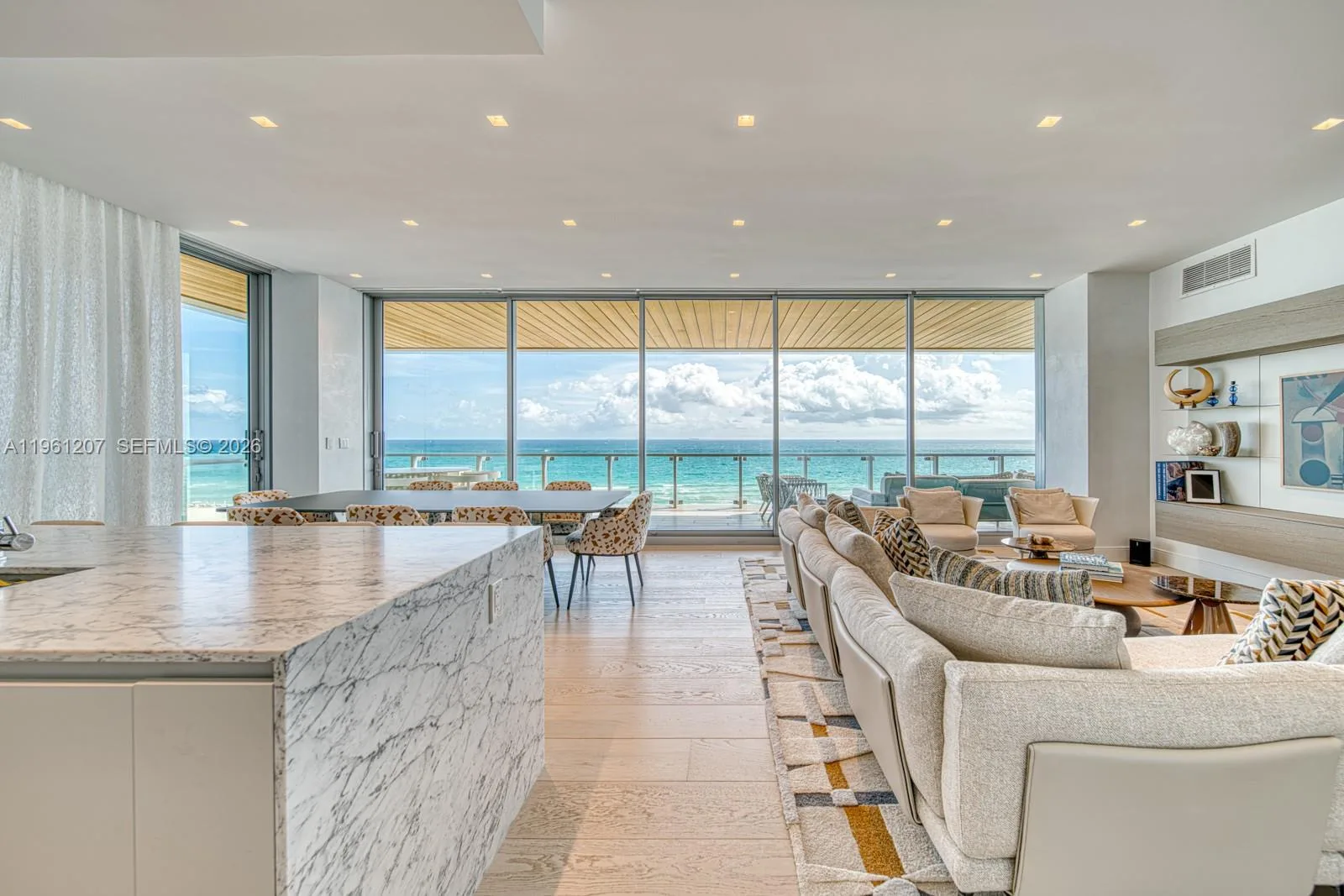5775 Collins Ave # 703, Miami Beach, FL 33140 photo 6