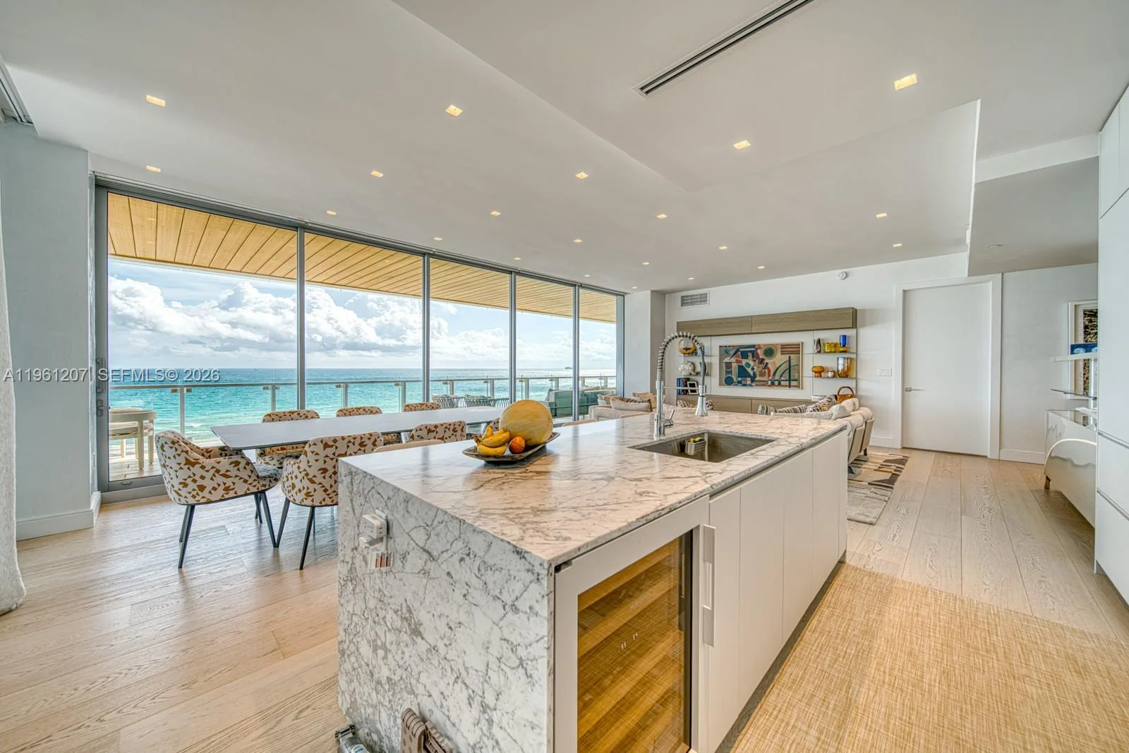 5775 Collins Ave # 703, Miami Beach, FL 33140 photo 7