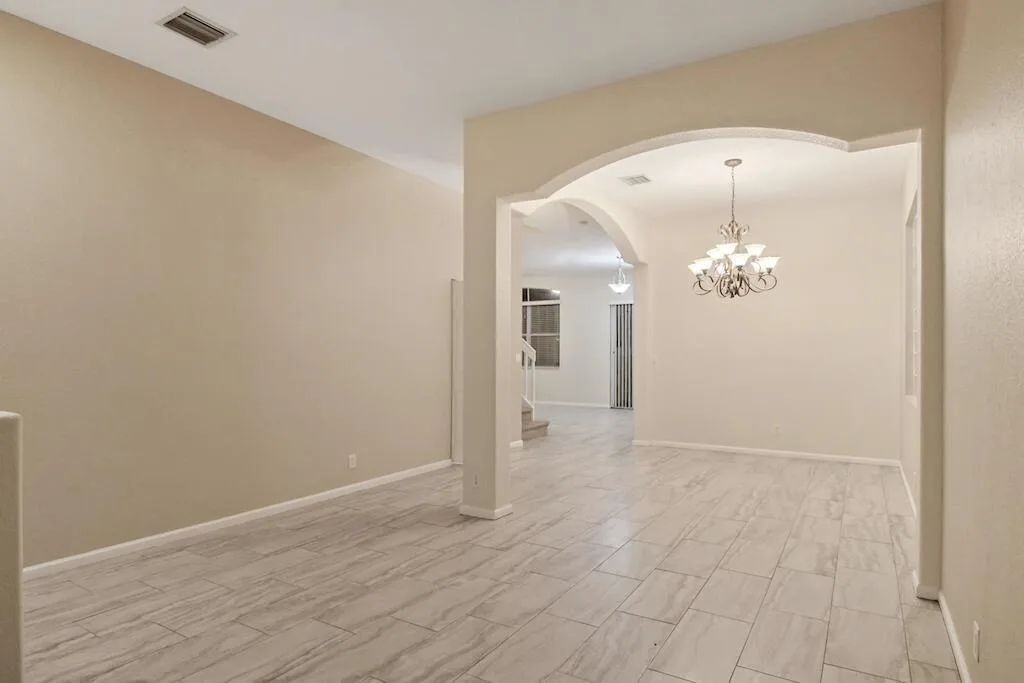 6688 Lurais Drive, Lake Worth, FL 33463 photo 4