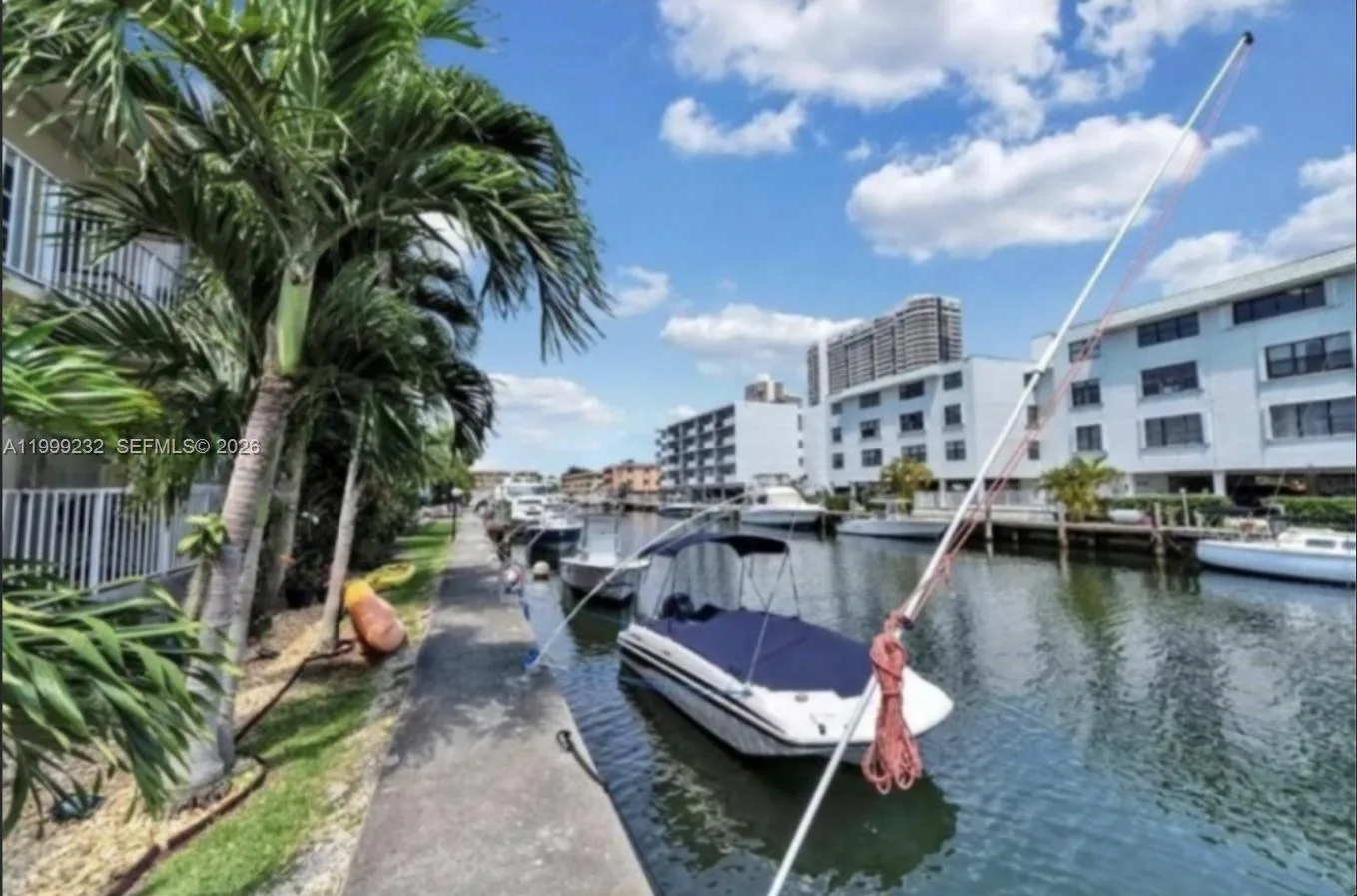 3681 NE 170th St # 4, North Miami Beach, FL 33160