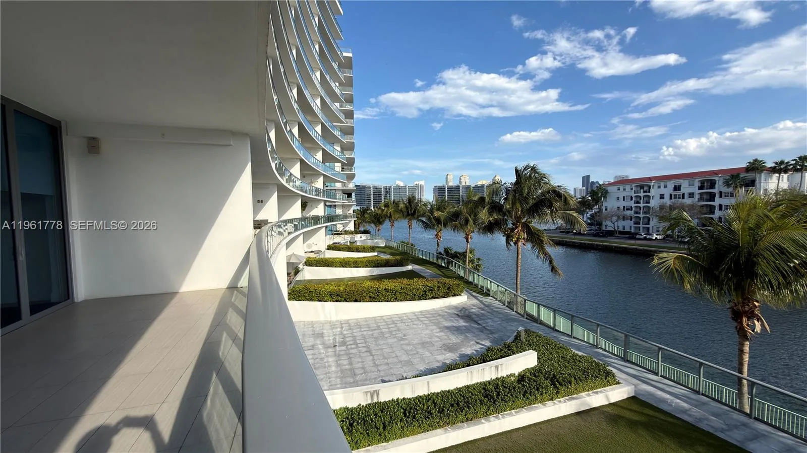 3250 NE 188th St # 204, Aventura, FL 33180 photo 2
