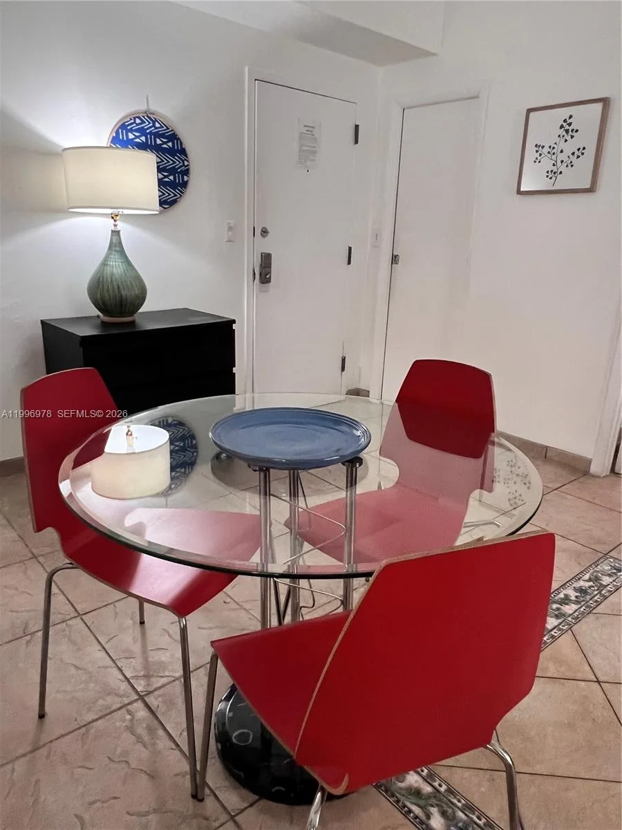 918 Ocean Dr # 302, Miami Beach, FL 33139 photo 10