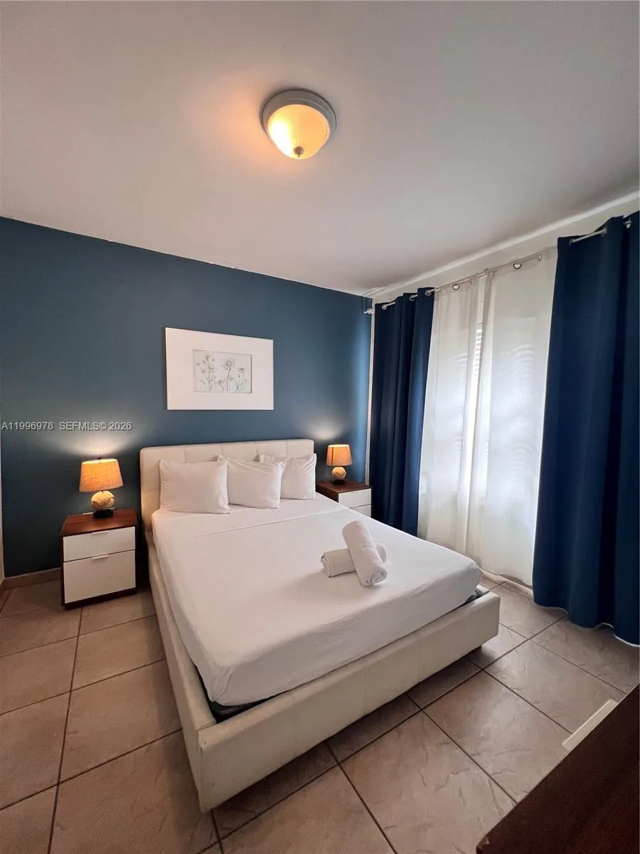 918 Ocean Dr # 302, Miami Beach, FL 33139 photo 11