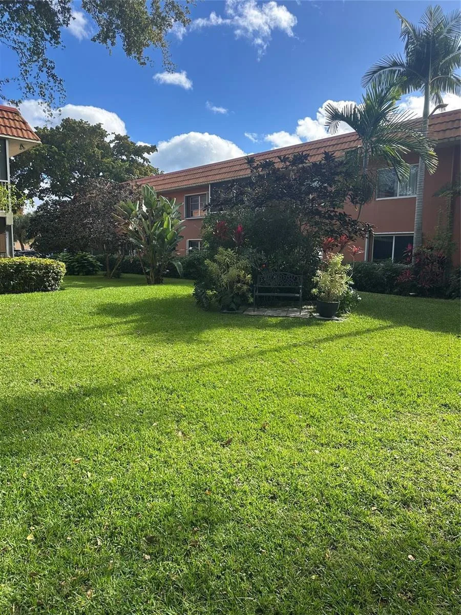 119 NE 19th Court # 215 G, Wilton Manors, FL 33305 photo 2