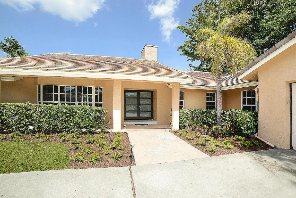 6943 Giralda Circle, Boca Raton, FL 33433 photo 2
