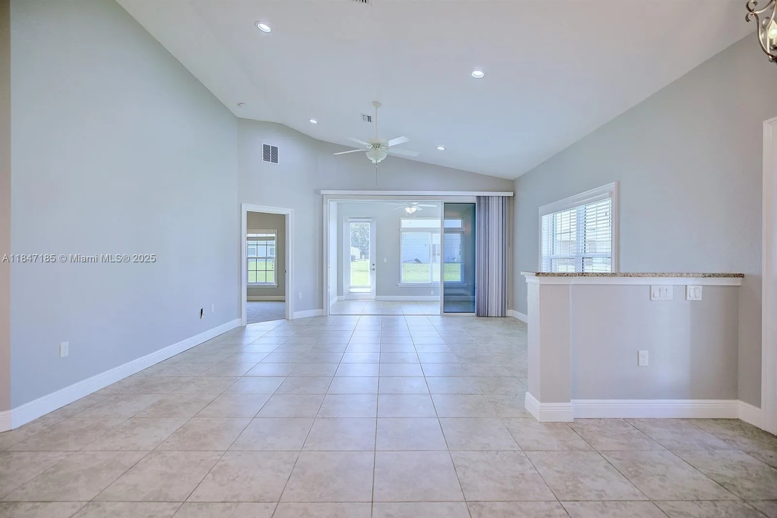 1617 Marble St, Sebring, FL 33870 photo 5
