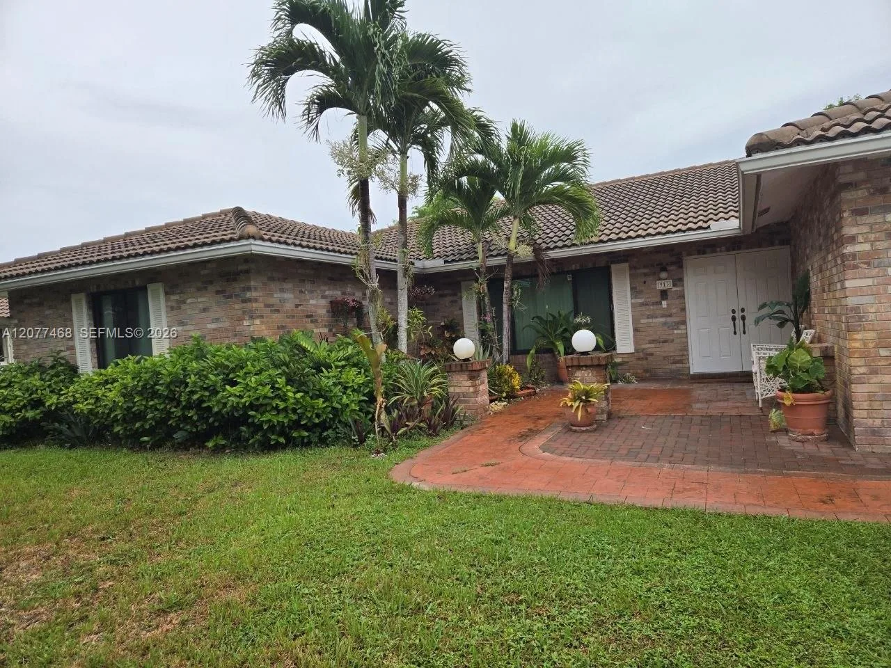 913 NW 110th Ln, Coral Springs, FL 33071