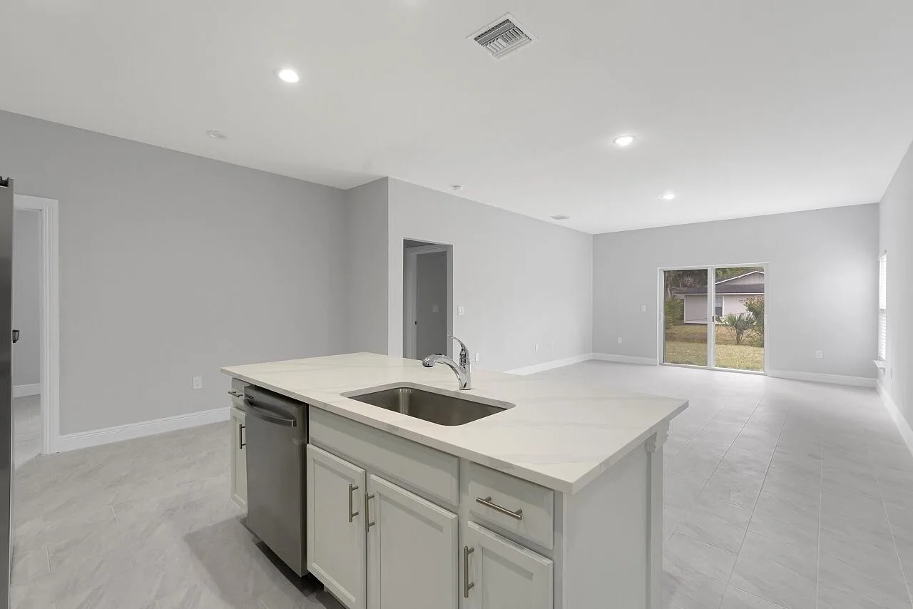 6215 4th Lane, Vero Beach, FL 32968 photo 3