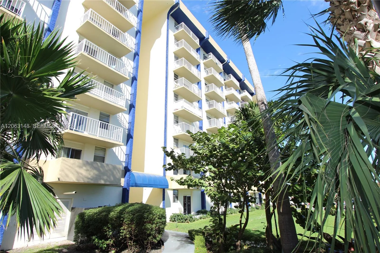 801 NW 47th Ave # 121W, Miami, FL 33126