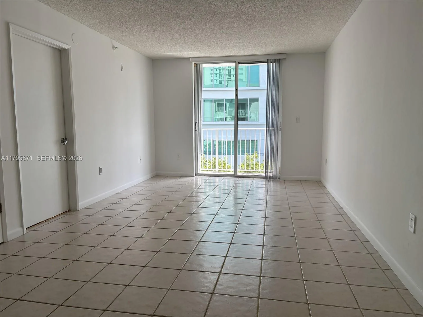 126 SW 17th Rd # 505, Miami, FL 33129 photo 9
