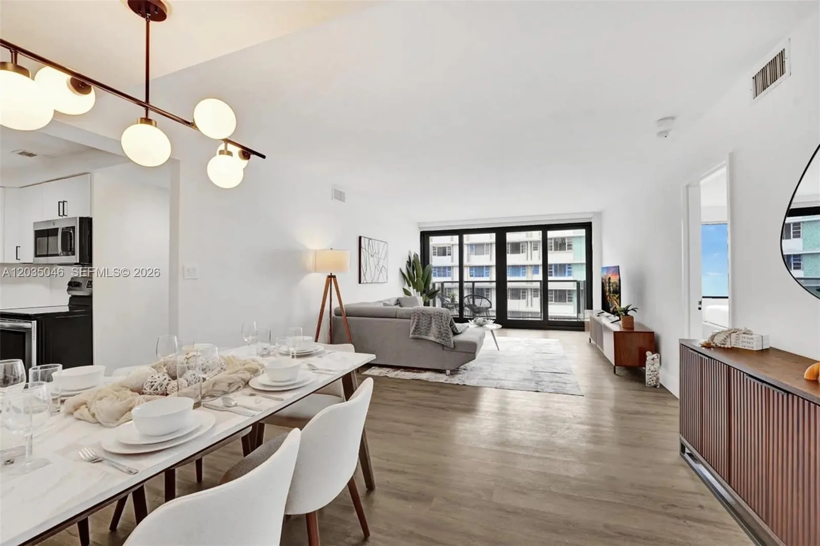 5225 Collins Ave # 1606, Miami Beach, FL 33140 photo 4