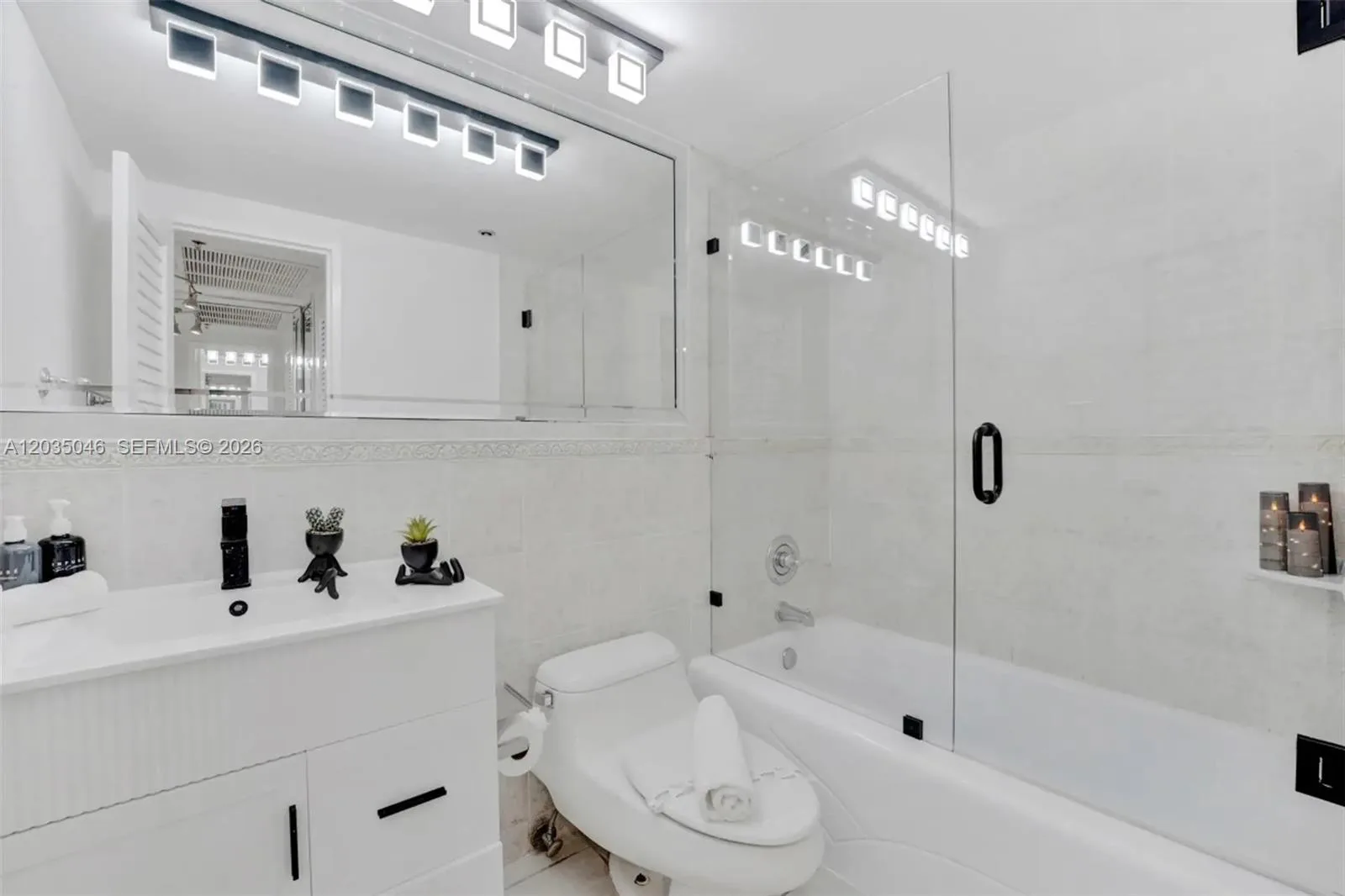 5225 Collins Ave # 1606, Miami Beach, FL 33140 photo 8