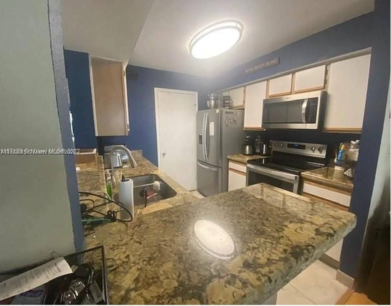2445 NW 33rd St # 1413, Oakland Park, FL 33309 photo 5