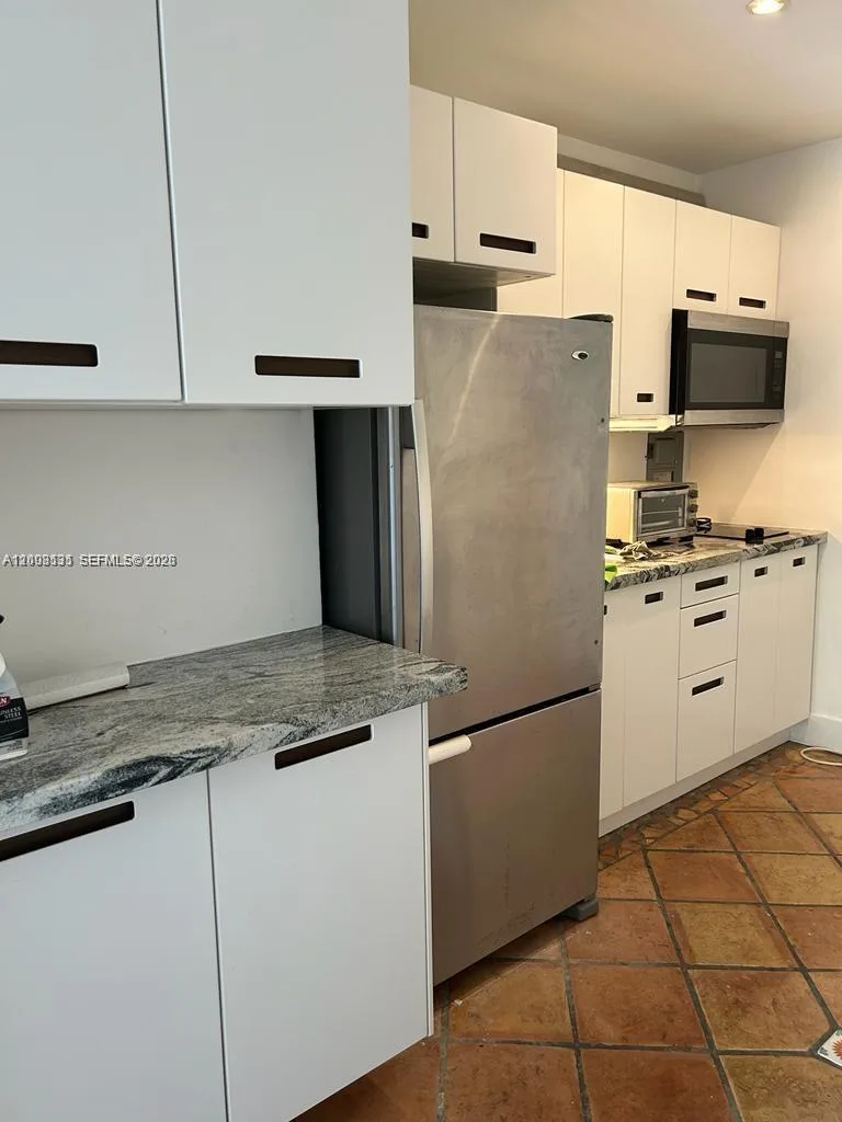 645 NE 77th St # 16, Miami, FL 33138 photo 5