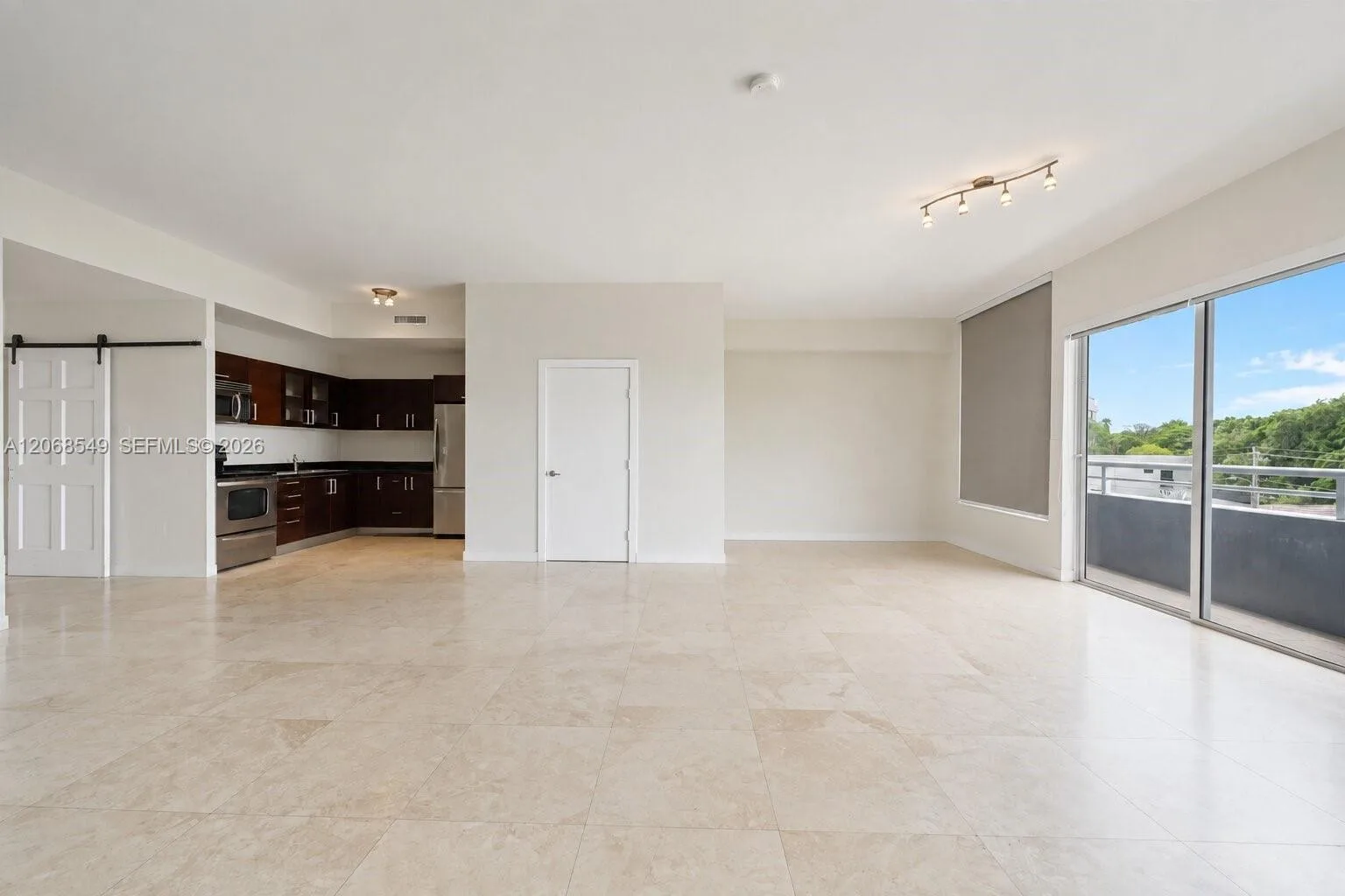3250 Grand Ave # 406, Miami, FL 33133 photo 10