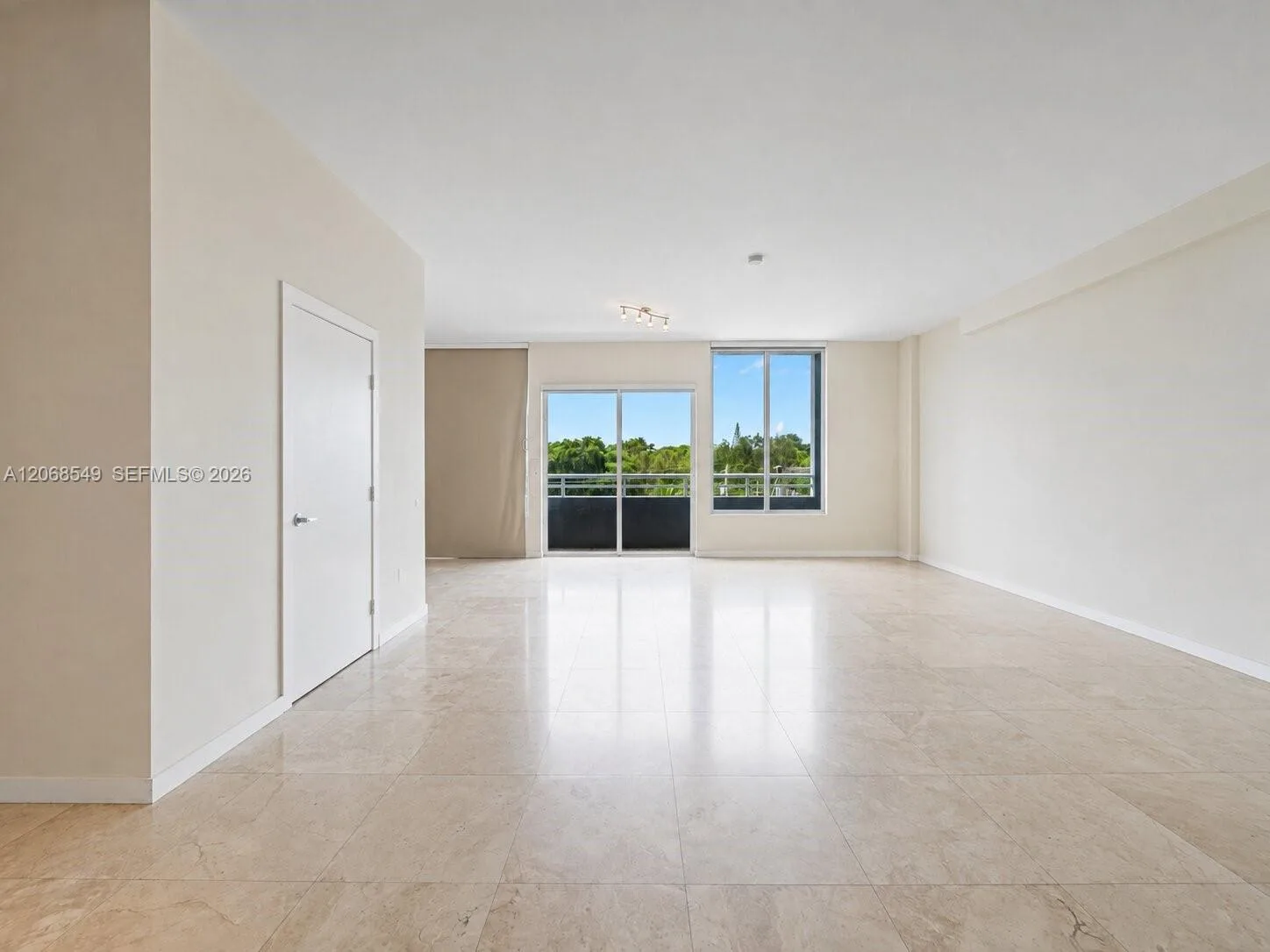 3250 Grand Ave # 406, Miami, FL 33133 photo 11