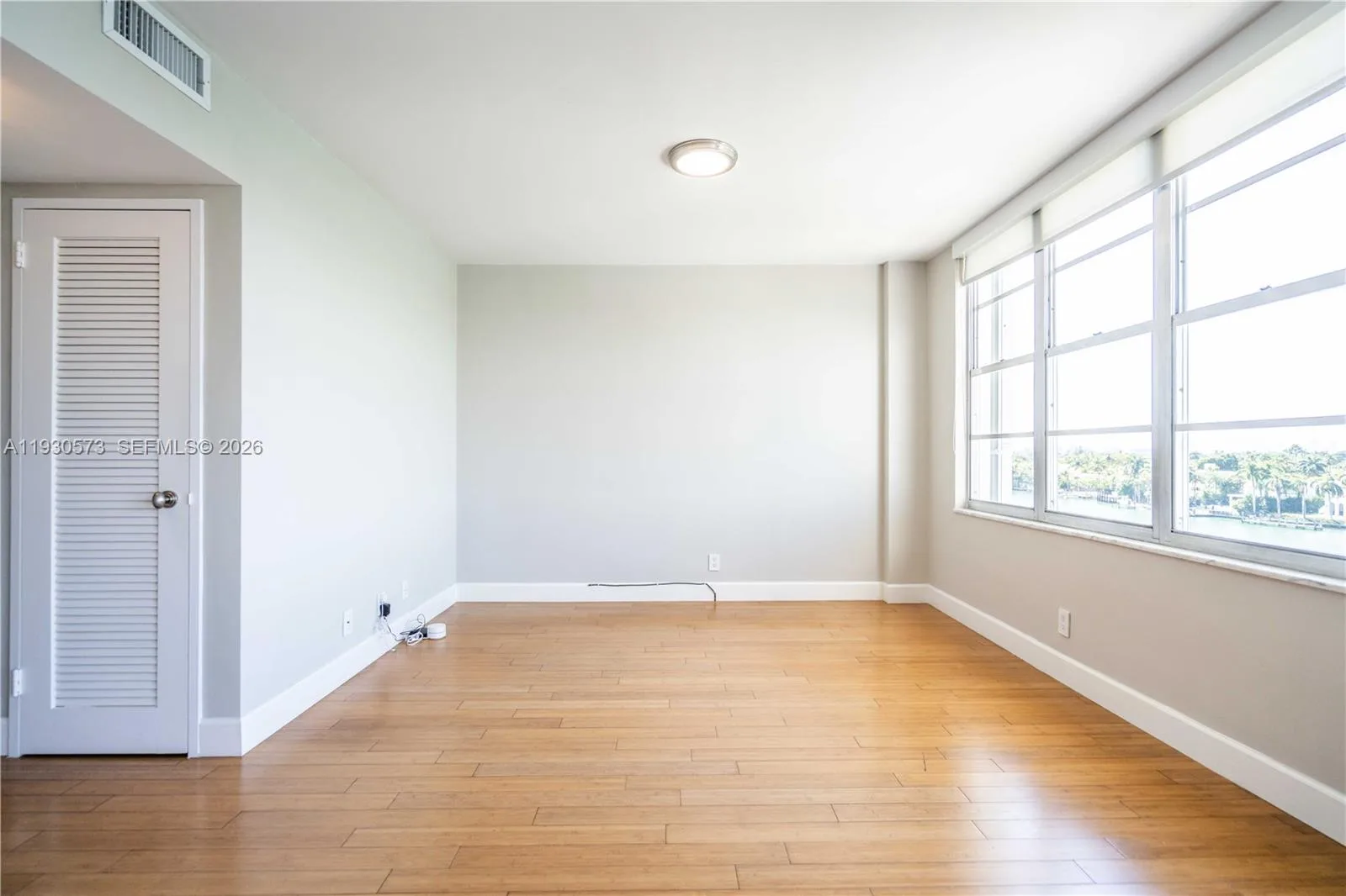 5700 Collins Ave # 6H, Miami Beach, FL 33140 photo 11