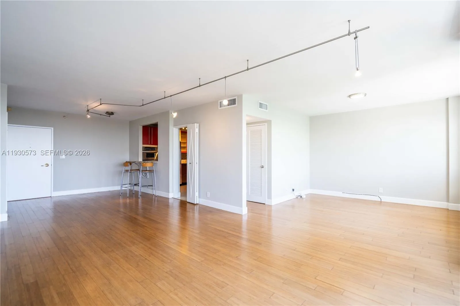 5700 Collins Ave # 6H, Miami Beach, FL 33140 photo 7