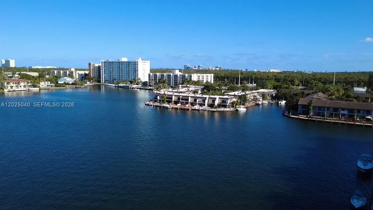 16558 NE 26th Ave # 5D, North Miami Beach, FL 33160