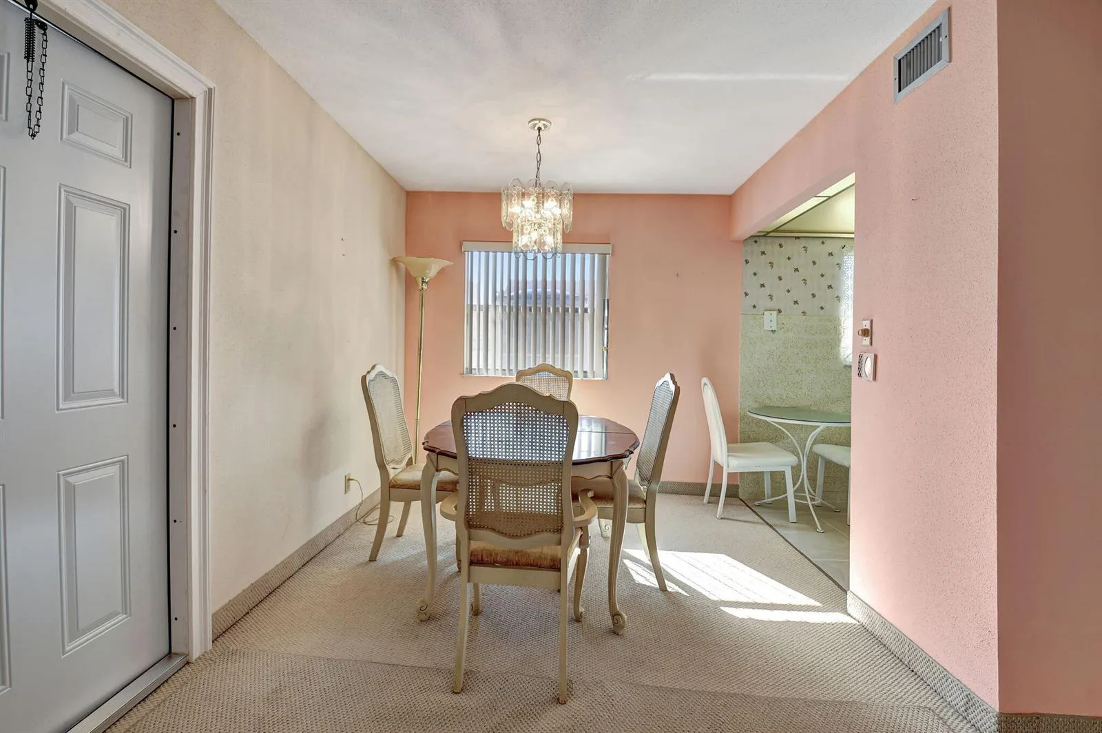 325 Saxony G, Delray Beach, FL 33446 photo 11