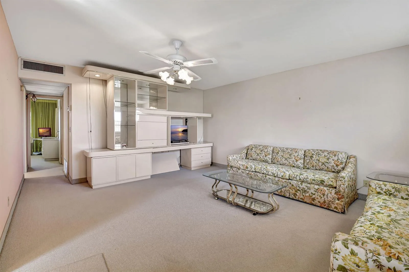 325 Saxony G, Delray Beach, FL 33446 photo 7