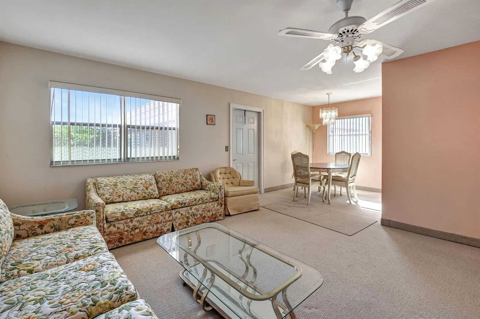 325 Saxony G, Delray Beach, FL 33446 photo 9