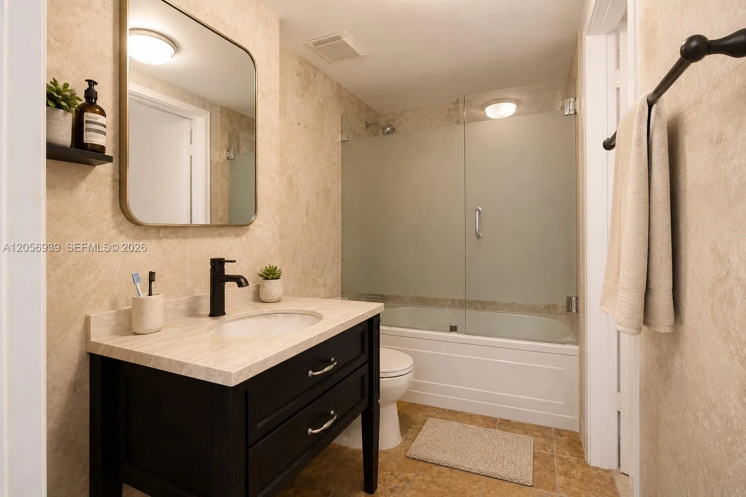 690 SW 1st Ct # 1528, Miami, FL 33130 photo 11
