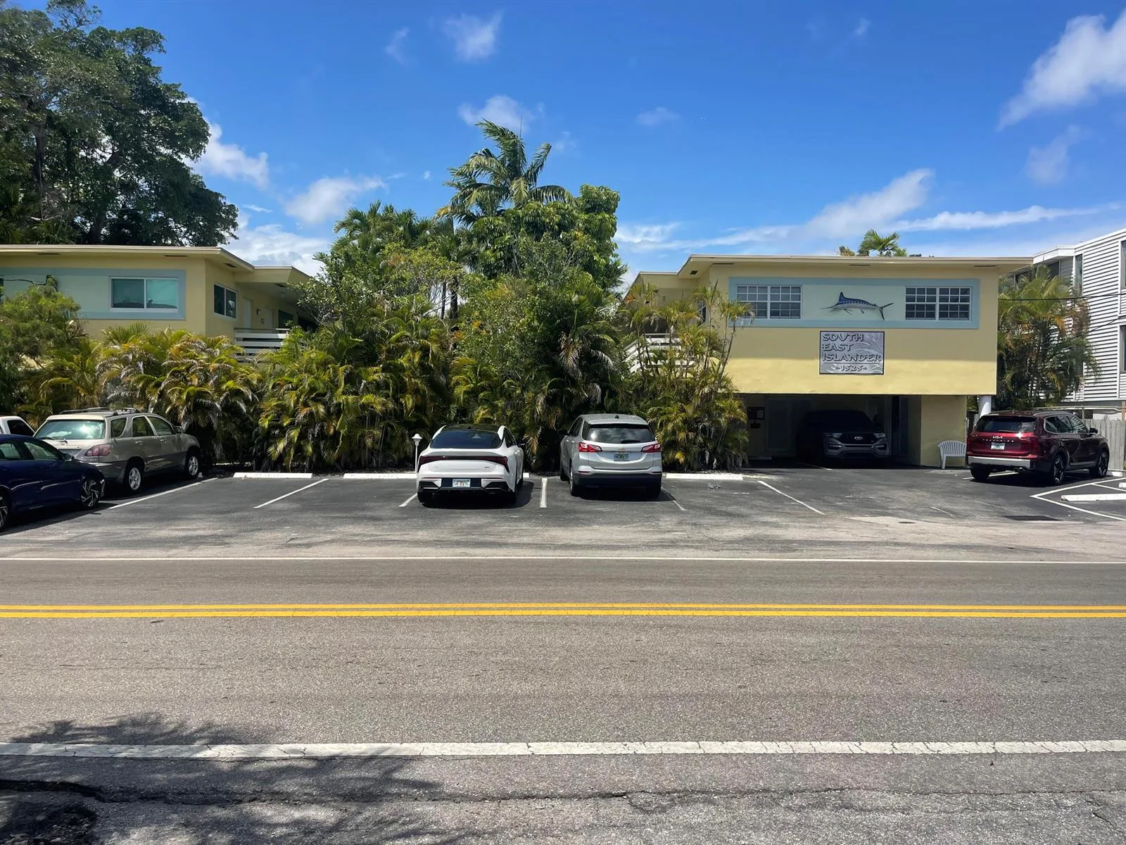 1525 SE 15th Street NE # 2, Fort Lauderdale, FL 33316 photo 3