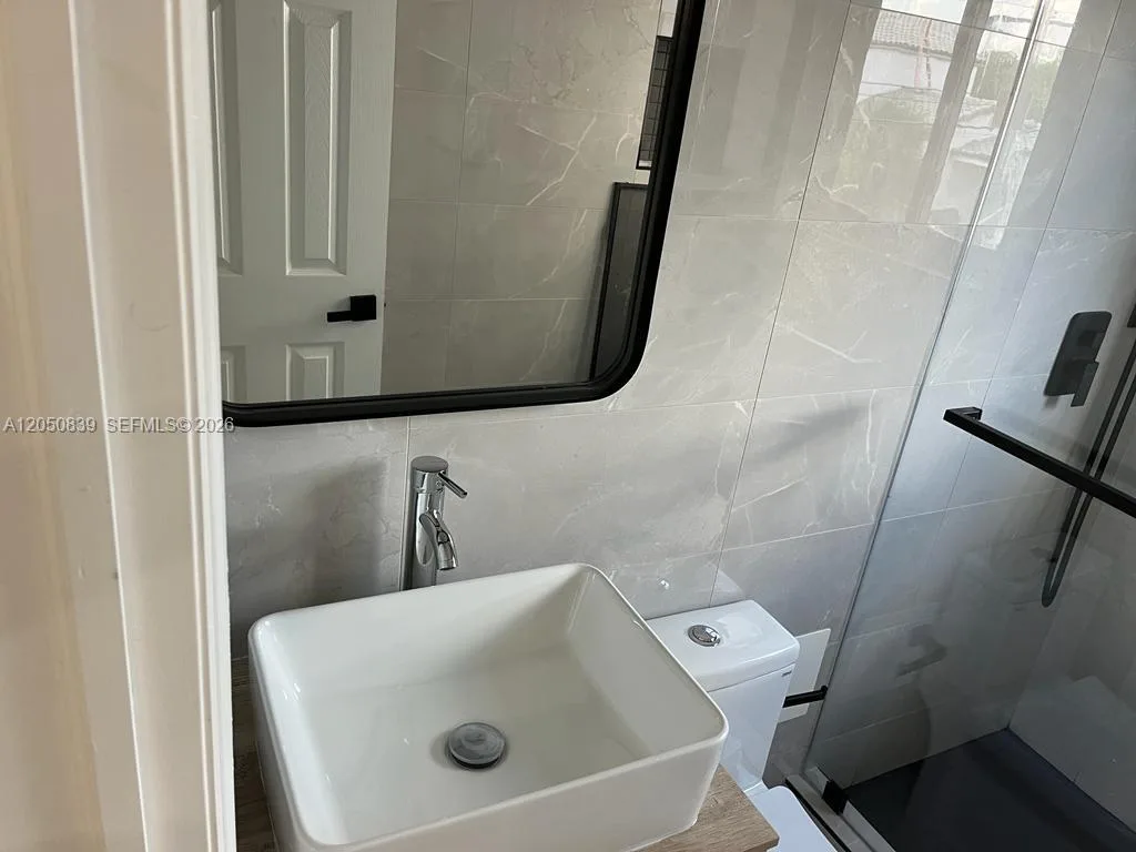 7128 Indian Creek Dr # 9, Miami Beach, FL 33141 photo 3