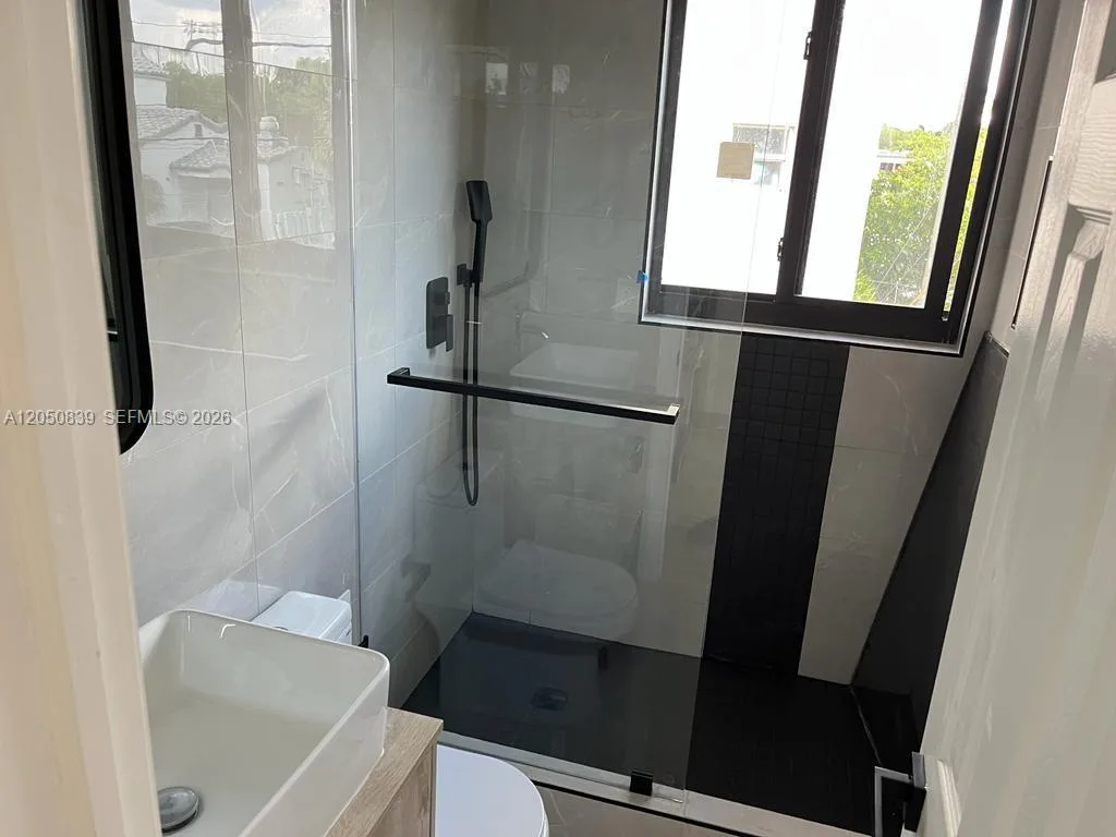 7128 Indian Creek Dr # 9, Miami Beach, FL 33141 photo 5
