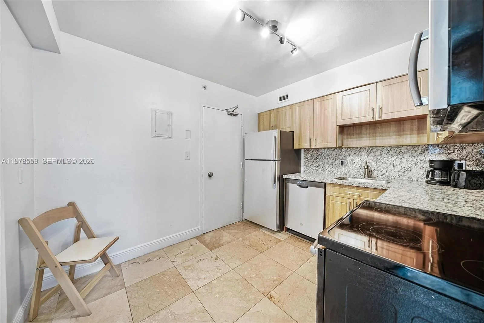5101 Collins Ave # 11T, Miami Beach, FL 33140 photo 6