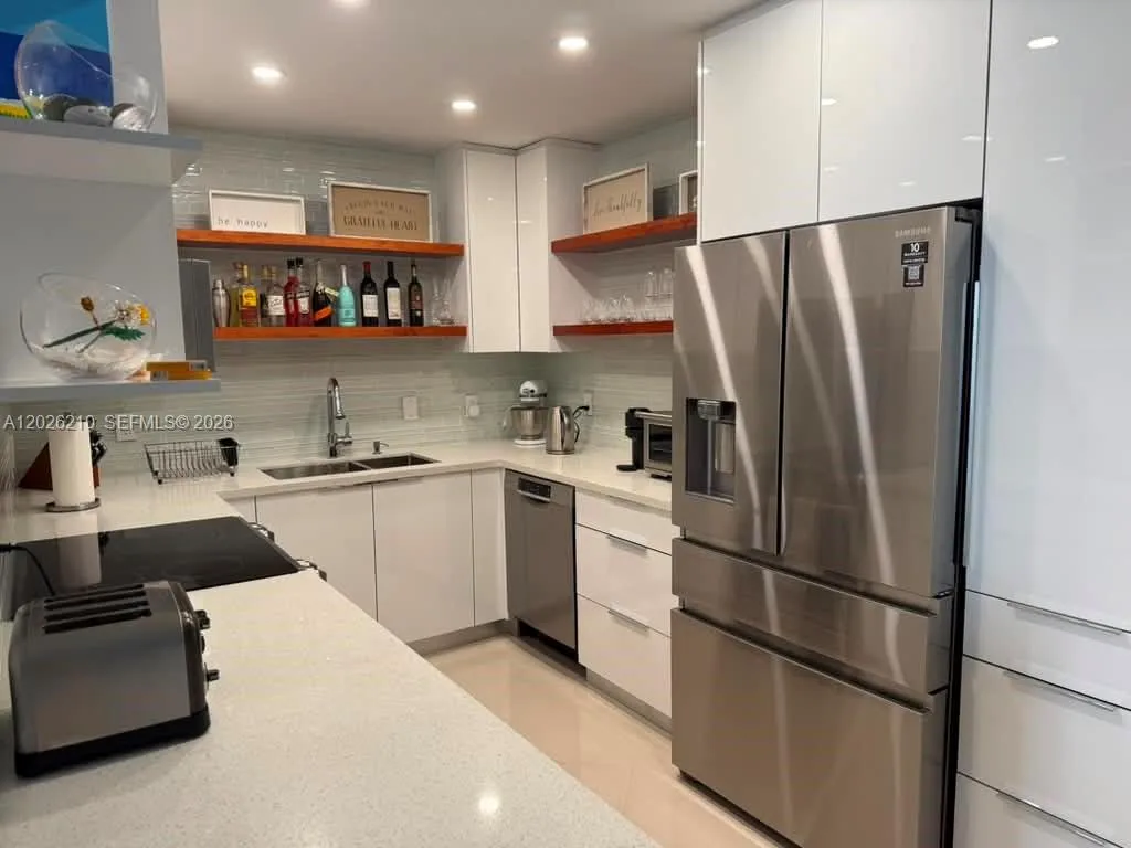 2500 Parkview Dr # 2518, Hallandale Beach, FL 33009 photo 13