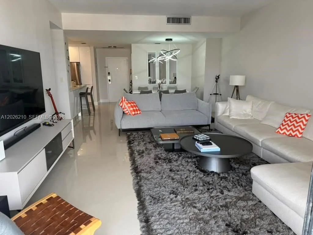 2500 Parkview Dr # 2518, Hallandale Beach, FL 33009 photo 2