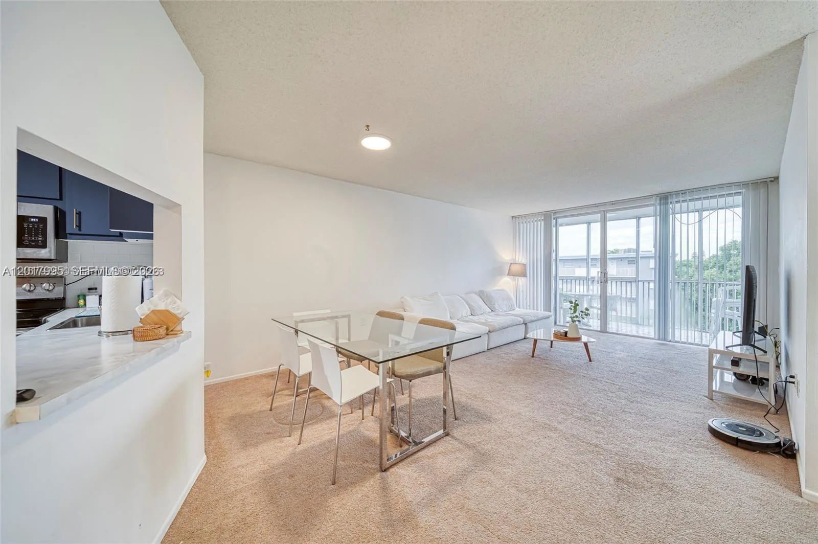 1690 NE 191st St # 401-1, Miami, FL 33179 photo 4