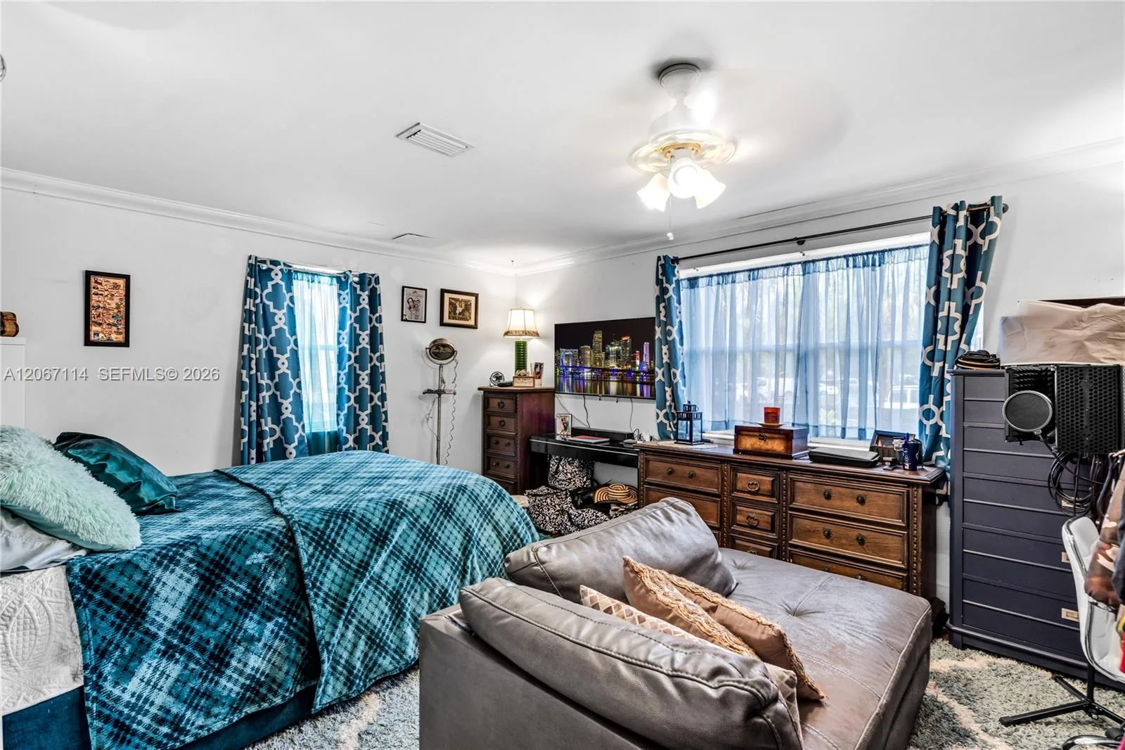 2100 NE 170th St, North Miami Beach, FL 33162 photo 13