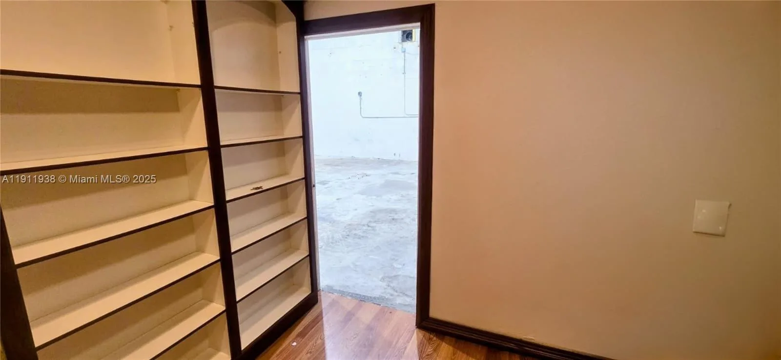 2954 W 84th St # 118, Hialeah, FL 33018 photo 3