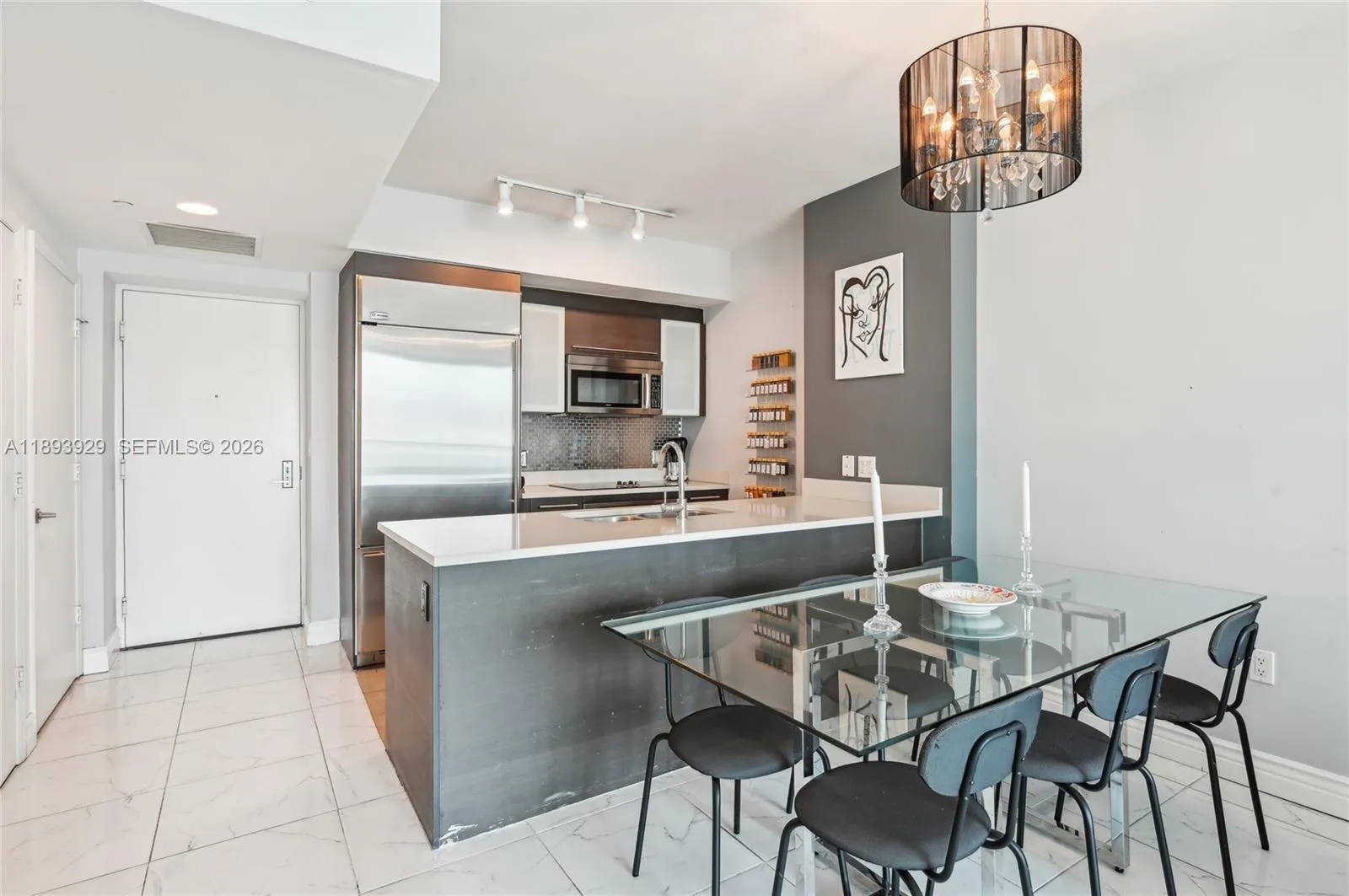 55 SE 6th St # 1608, Miami, FL 33131 photo 8