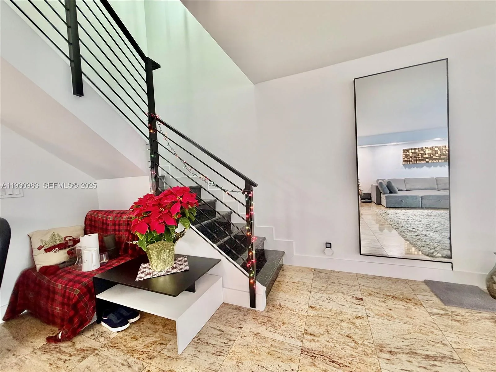 934 NE 27th Ave, Hallandale Beach, FL 33009 photo 6