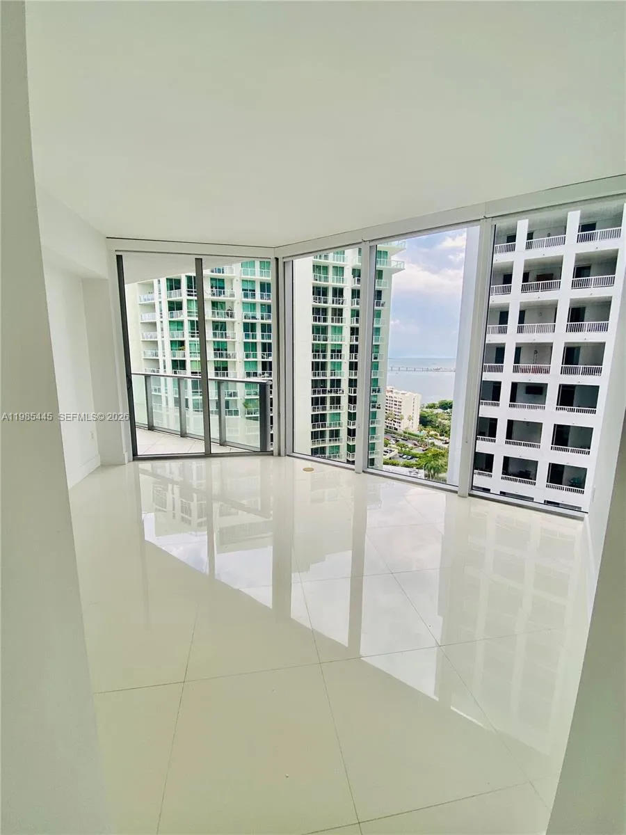 1300 Brickell Bay Dr # 1903, Miami, FL 33131 photo 6