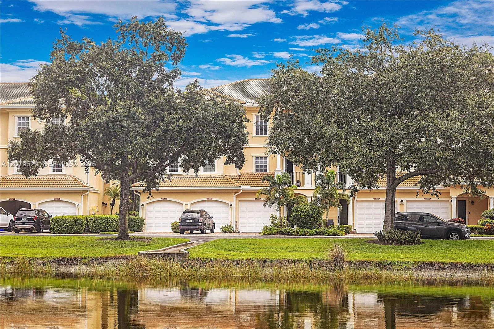 12683 SE Old Cypress Dr # 902, Hobe Sound, FL 33455