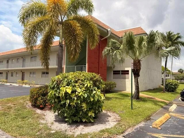 607 S State Rd 7 # 1g, Margate, FL 33068