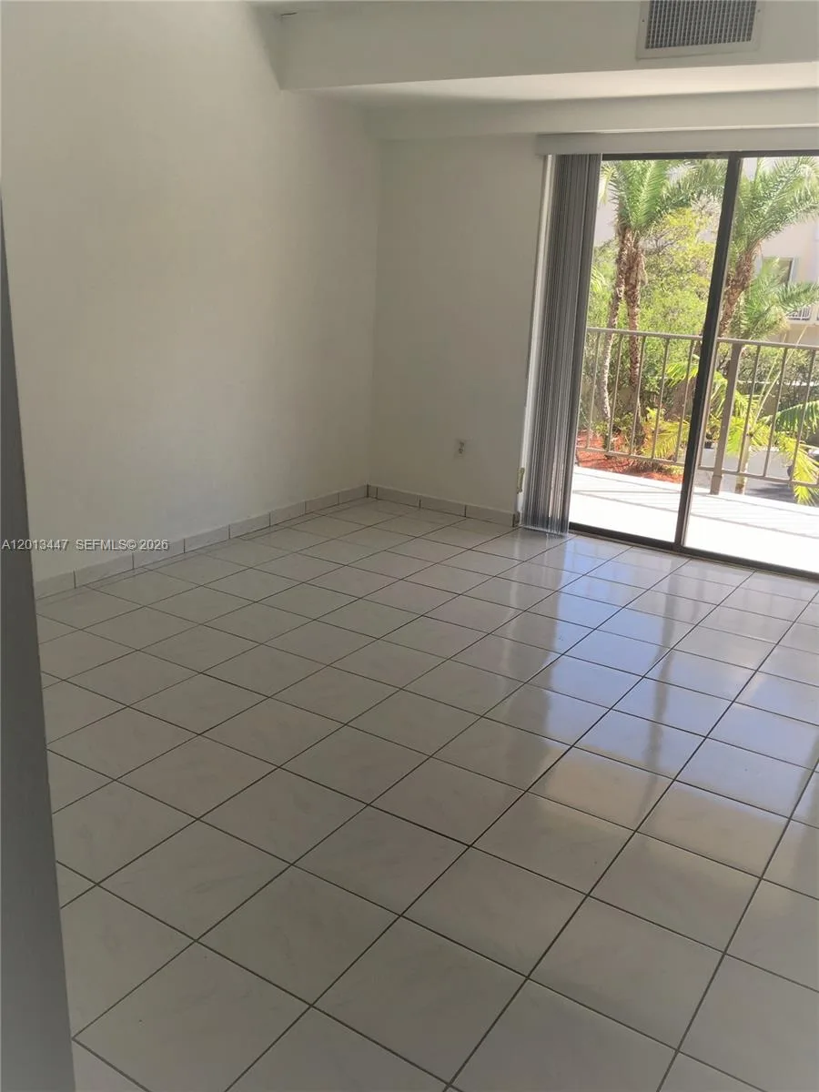 77 Crandon Blvd # 2E, Key Biscayne, FL 33149 photo 10