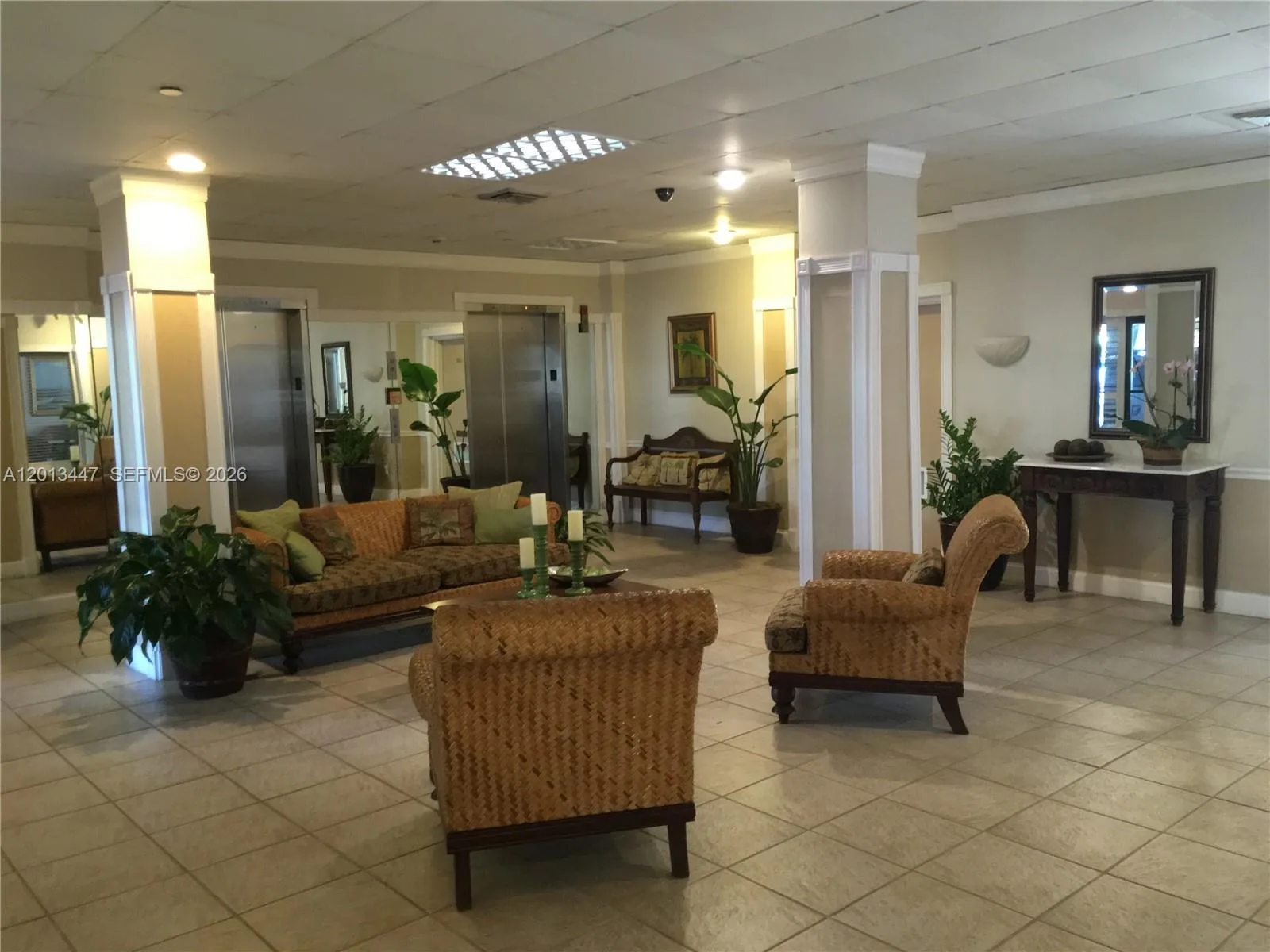 77 Crandon Blvd # 2E, Key Biscayne, FL 33149 photo 2