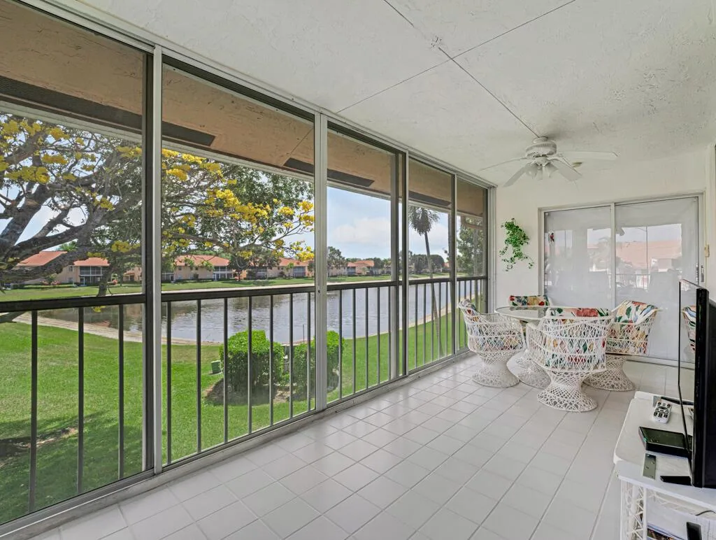 9805 Shadybrook 201 Drive # 201, Boynton Beach, FL 33437