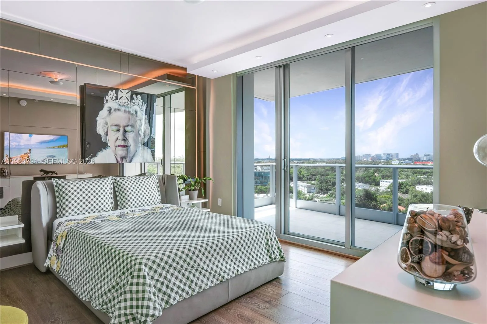 2627 S Bayshore Dr # 1408, Miami, FL 33133