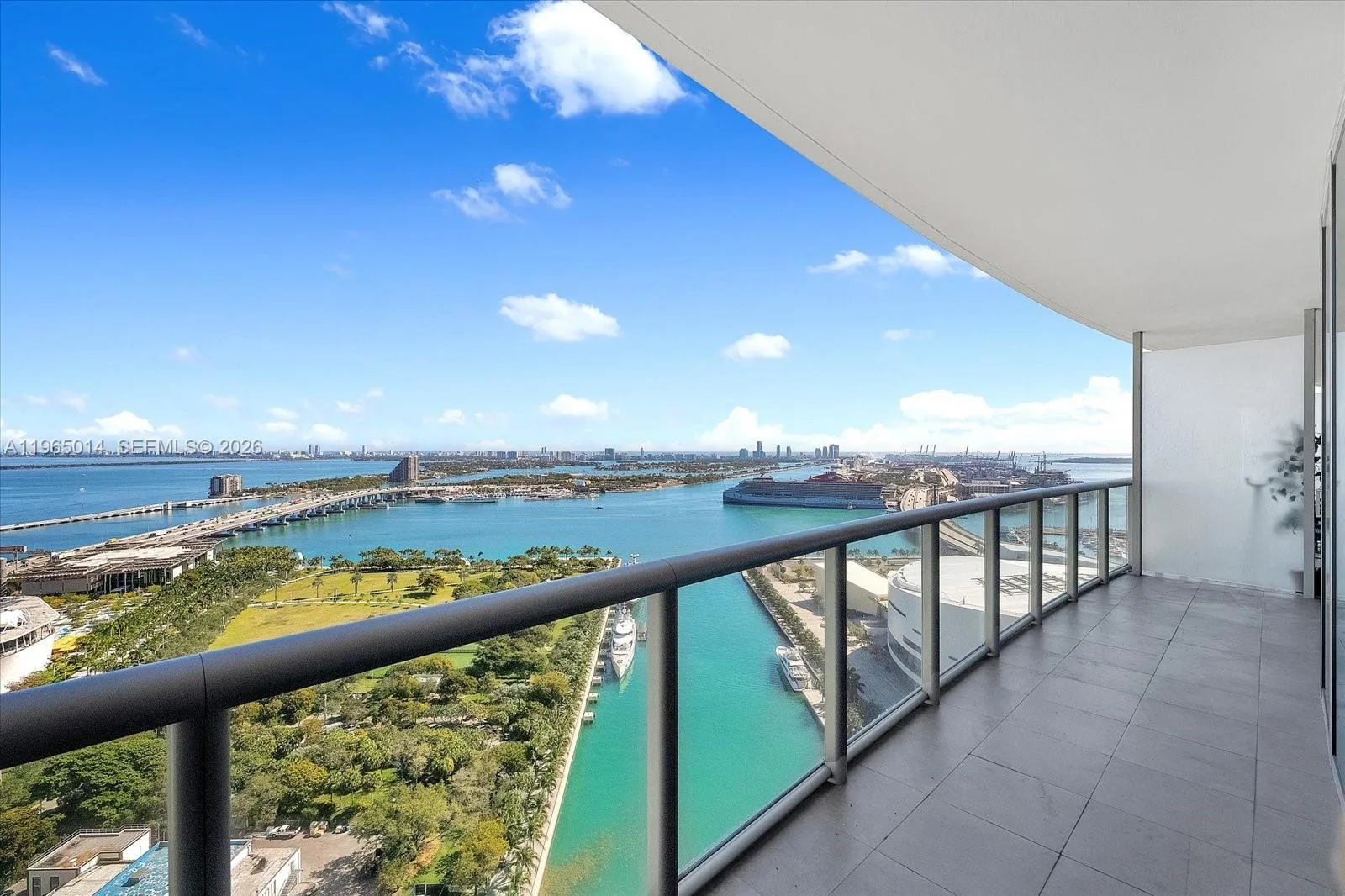 888 Biscayne Blvd # 3111, Miami, FL 33132 photo 7