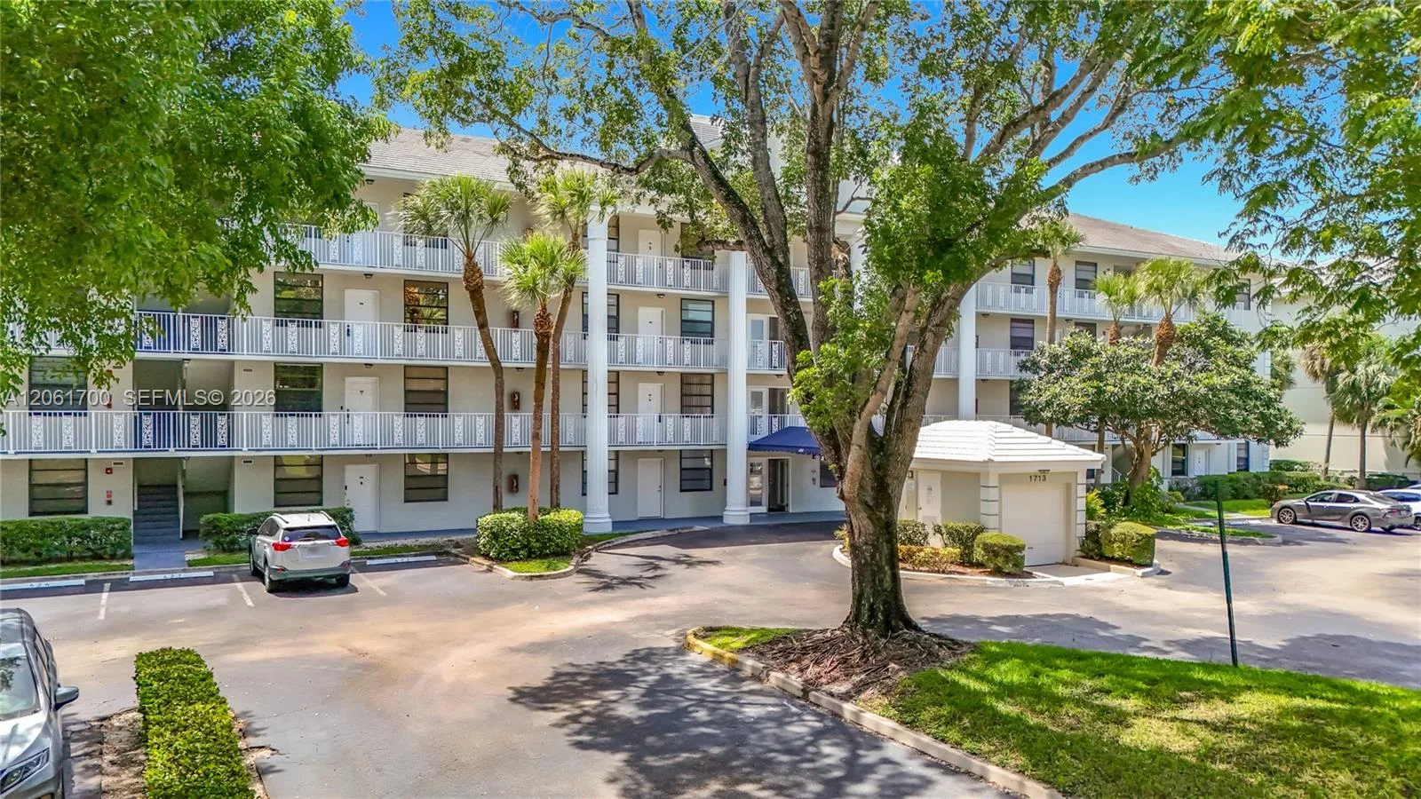 1713 Whitehall Dr # 404, Davie, FL 33324 photo 9