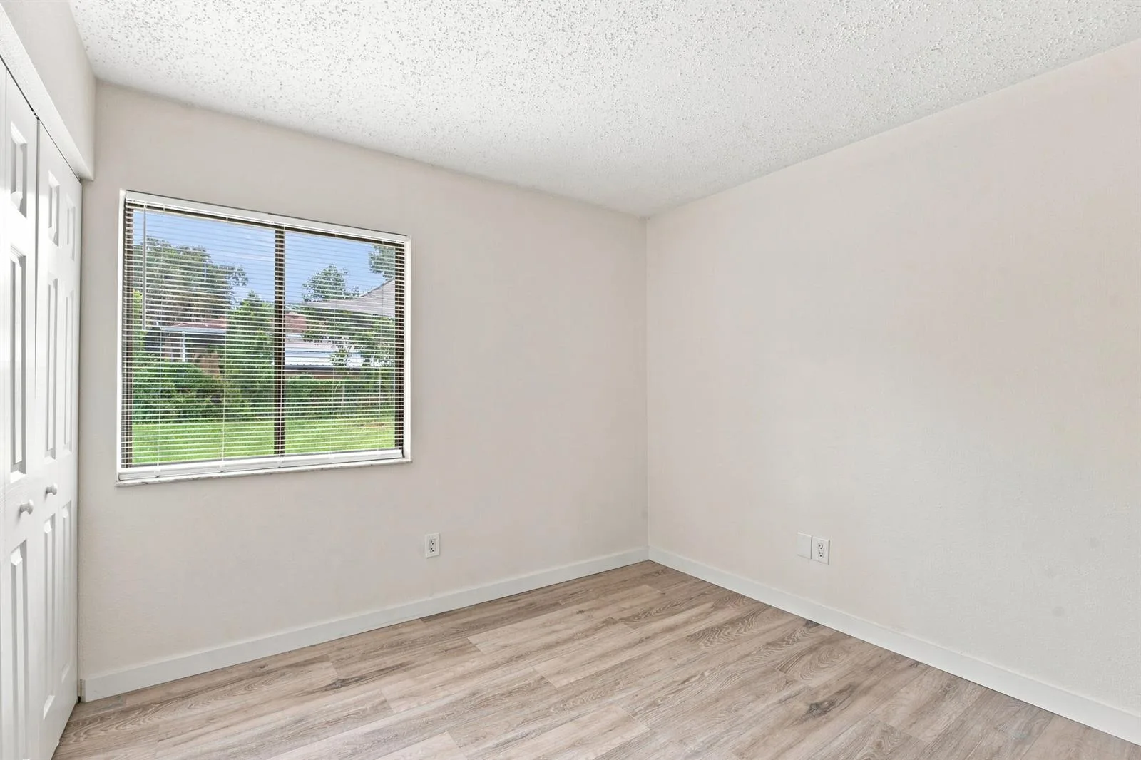 1355 23rd Place SW, Vero Beach, FL 32962 photo 13
