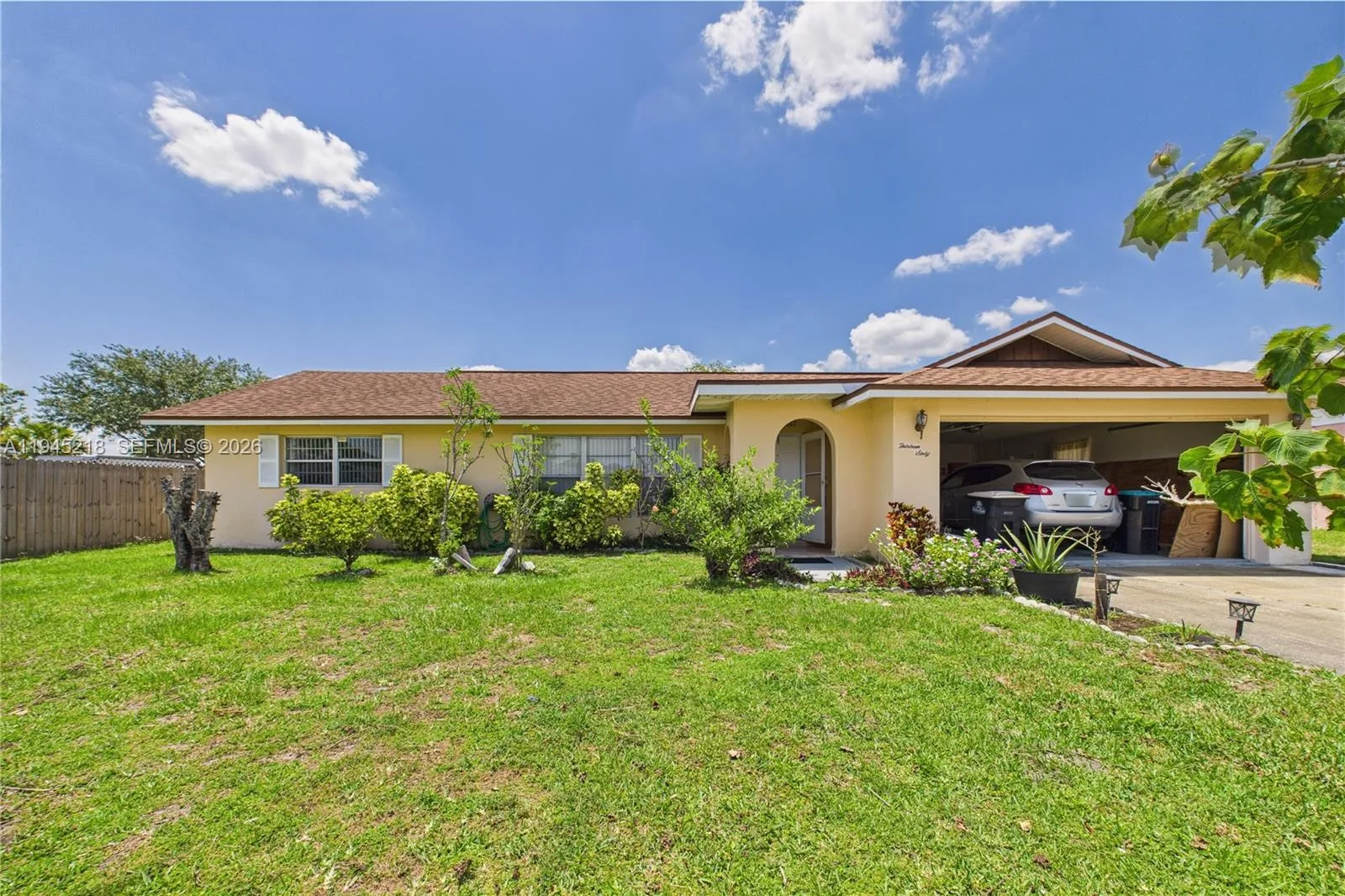1360 Emerson DR NE, Palm Bay, FL 32907